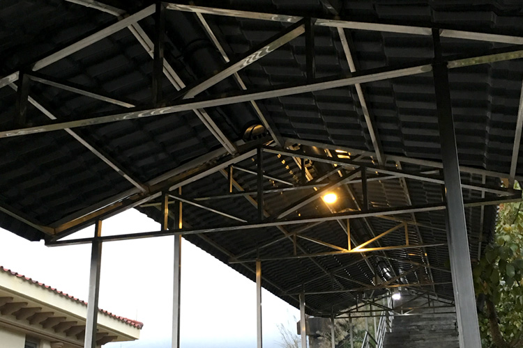 鋼結(jié)構(gòu)住宅與木結(jié)構(gòu)房屋的差異 鋼結(jié)構(gòu)住宅與木結(jié)構(gòu)房屋的差異