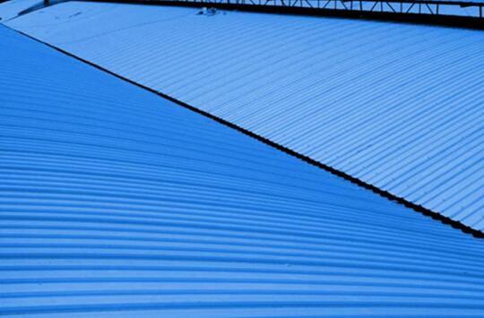 選著廠房屋面瓦的三大依據(jù)(apvc塑鋼瓦) 選著廠房屋面瓦的三大依據(jù)(apvc塑鋼瓦)