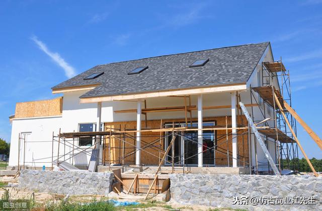 淺談瀝青瓦：瀝青瓦主要有哪些優(yōu)勢(shì)與缺點(diǎn)？