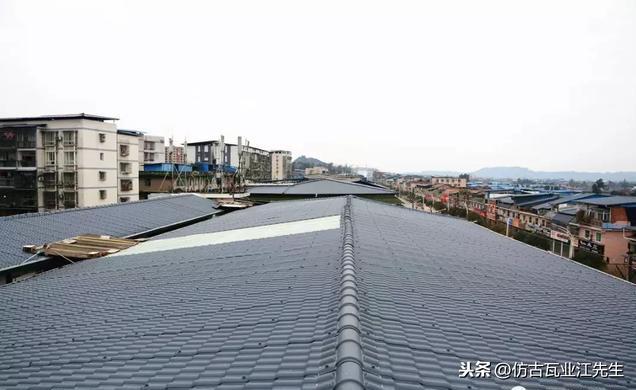 鐵瓦換成了樹脂瓦，龍泉驛區(qū)這些屋面有了大變樣！龍泉人的大機(jī)遇