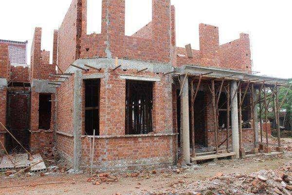 建筑俗語(yǔ)：家有滴淚屋，三年一場(chǎng)哭，你懂什么意思嗎？