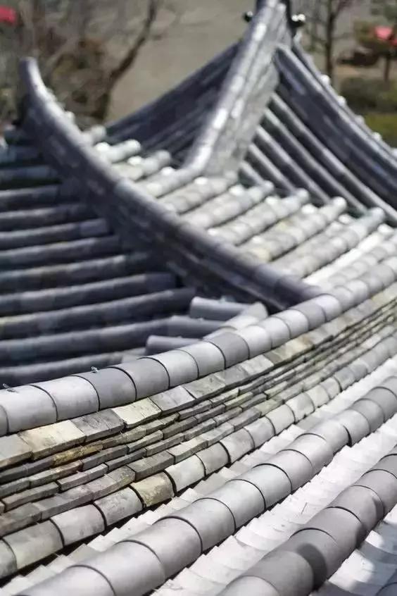 青瓦灰墻，高瓴飛檐，處處消磨時光