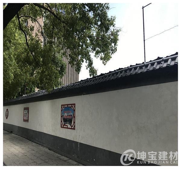 文化墻圍墻裝飾的新選擇:圍墻瓦的安裝和性能優(yōu)勢解讀